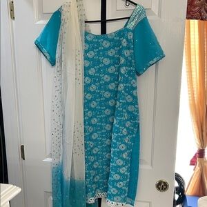 Blue Floral Kurta with White Dupatta
